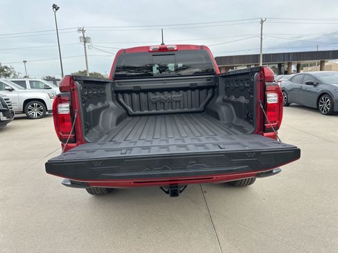 New 2026 GMC Canyon Elevation w/ Convenience Package image 14