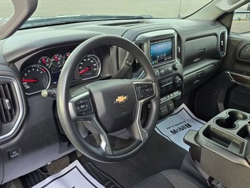Used 2020 Chevrolet Silverado 1500 LT image 15