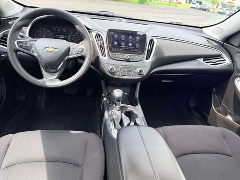 Used 2023 Chevrolet Malibu LT w/ Driver Confidence Package FWD image 15