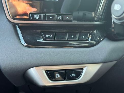 Used 2024 Lexus RX 350 Premium w/ Accessory Package (Z1) AWD/4WD image 26