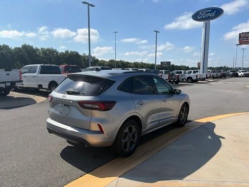 Used 2024 Ford Escape ST-Line FWD image 5