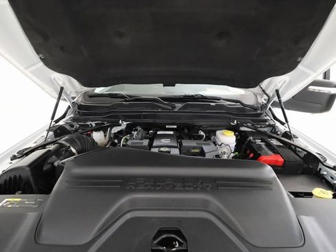 Used 2024 RAM 3500 Big Horn image 6