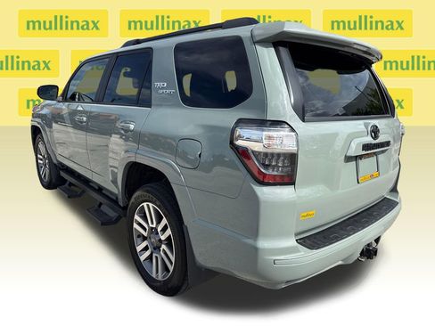 Used 2022 Toyota 4Runner TRD Sport w/ Technology Package image 8