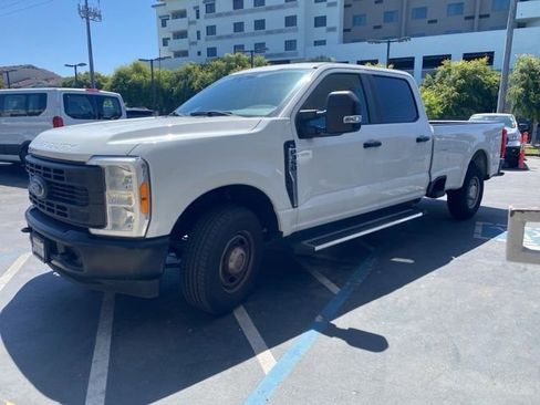 Used 2023 Ford F350 XL RWD image 3