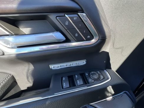 Used 2024 GMC Sierra 1500 Denali w/ Technology Package AWD/4WD image 22