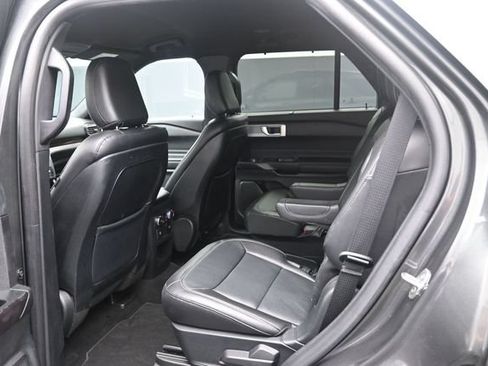 Used 2020 Ford Explorer Limited RWD image 21