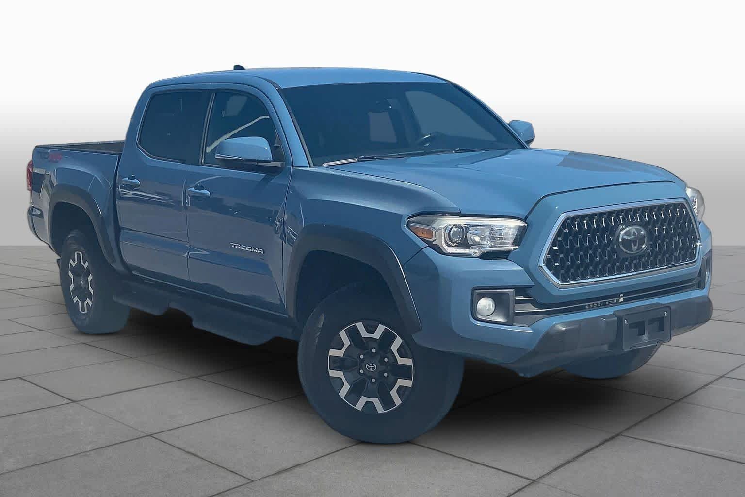 Used 2019 Toyota Tacoma TRD Off-Road w/ Technology Package AWD/4WD image 3