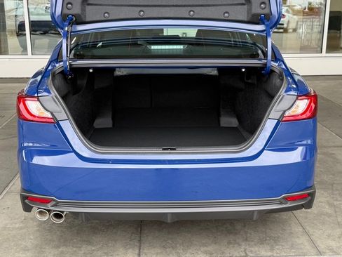 Certified 2026 Toyota Camry SE image 16