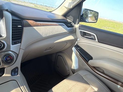 Used 2020 GMC Yukon XL Denali RWD image 22