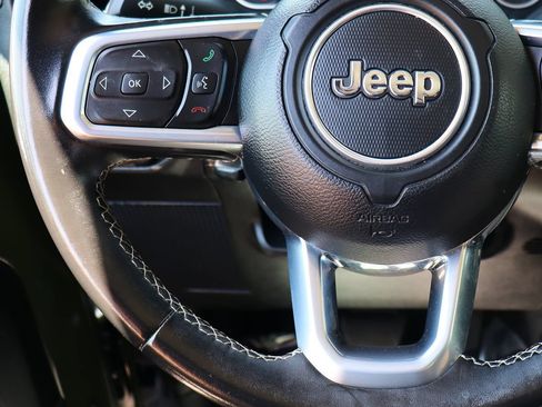 Used 2020 Jeep Wrangler Unlimited Sahara AWD/4WD image 55
