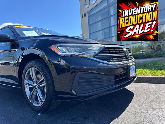 Used 2024 Volkswagen Jetta SE FWD image 33