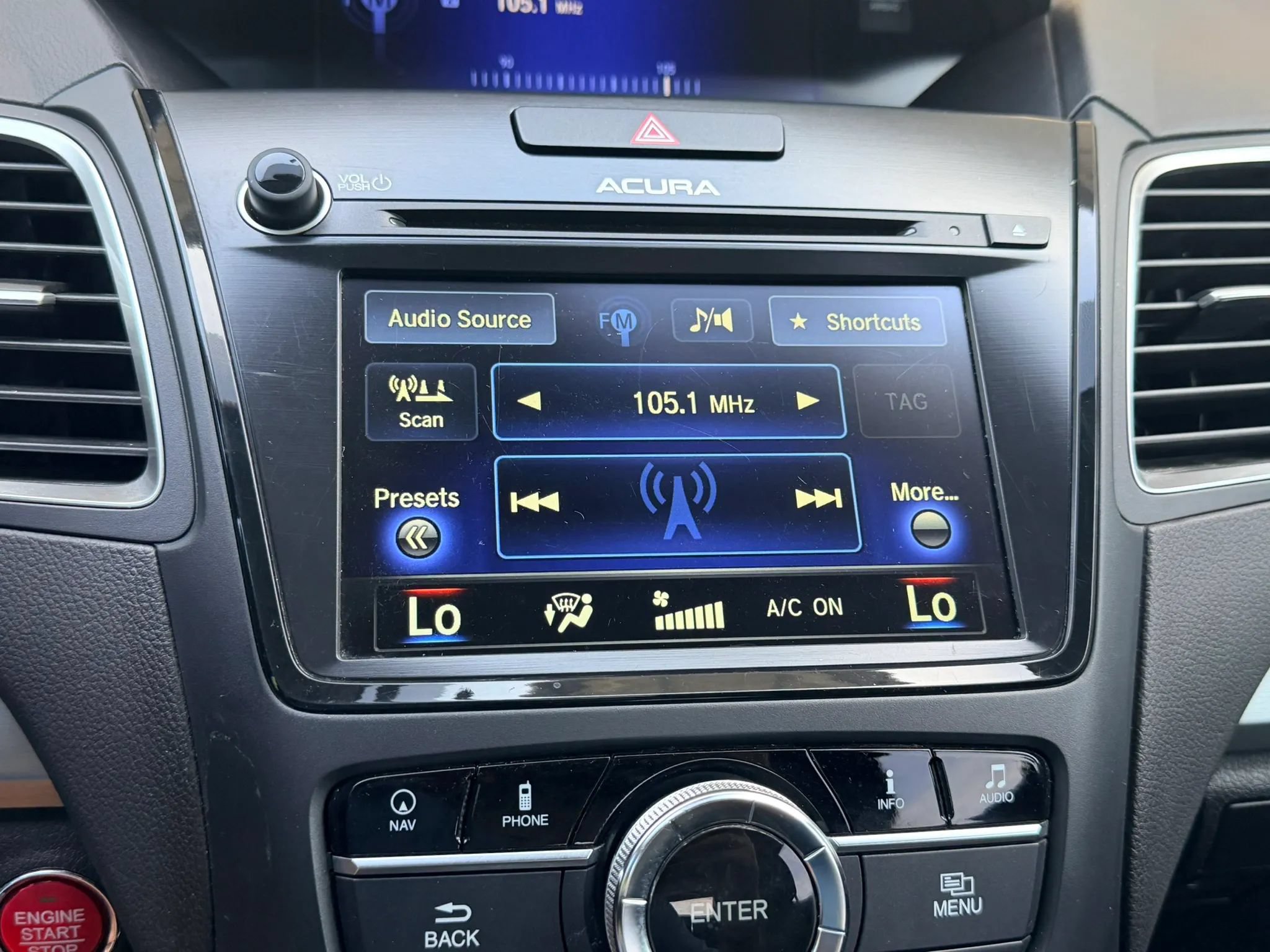 Used 2017 Acura RDX w/ Technology Package FWD image 16