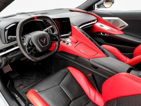 Used 2021 Chevrolet Corvette Stingray 2LT w/ Battery Protection Package image 5