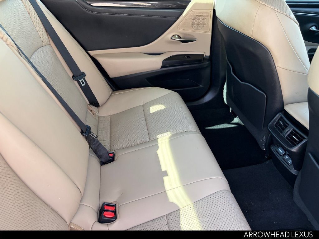 Used 2021 Lexus ES 350 w/ Accessory Package FWD image 12