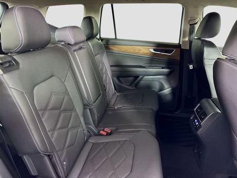 New 2026 Volkswagen Atlas SE image 28