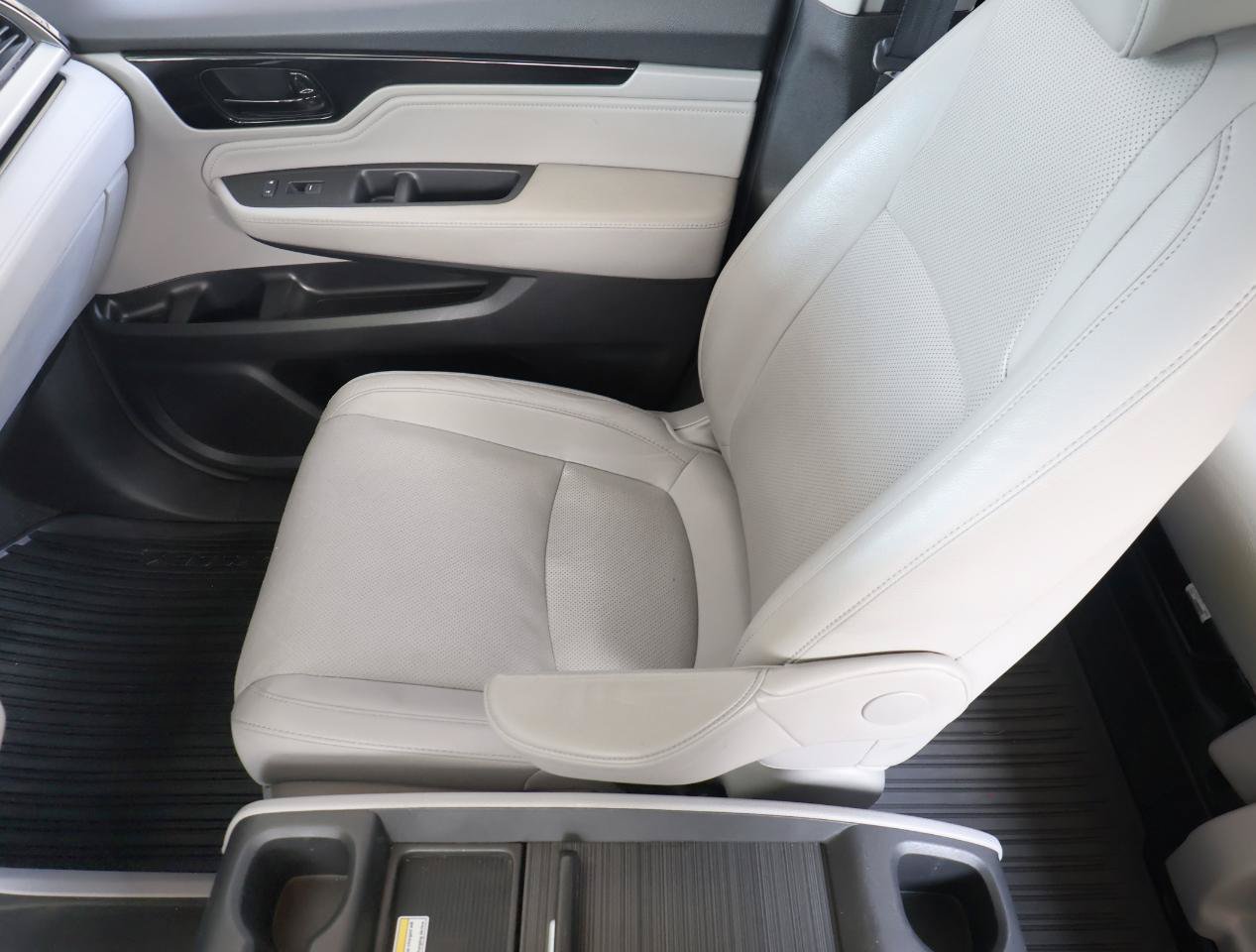 Used 2018 Honda Odyssey Elite image 19