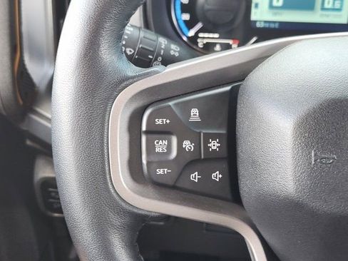 Used 2024 Ford Bronco Badlands image 27