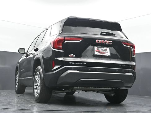 Used 2026 GMC Terrain Elevation FWD image 38