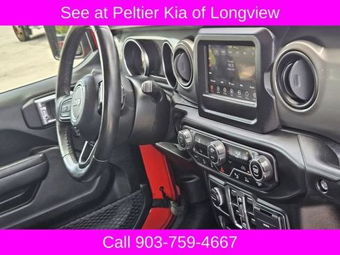 Used 2021 Jeep Gladiator Sport AWD/4WD image 11