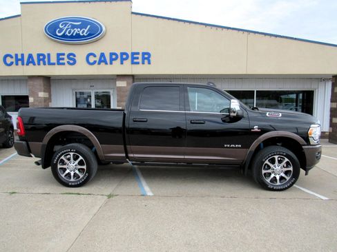 Used 2024 RAM 2500 Limited image 4