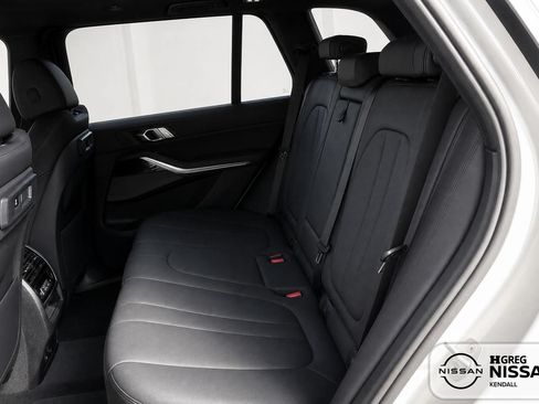 Used 2021 BMW X5 sDrive40i w/ Premium Package RWD image 10