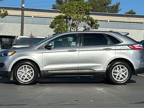 Certified 2024 Ford Edge SEL image 9