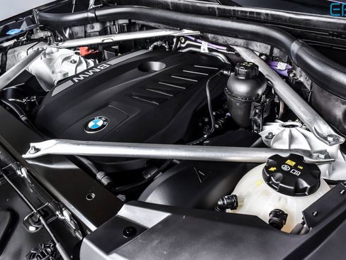 Used 2024 BMW X5 xDrive40i w/ Premium Package image 13