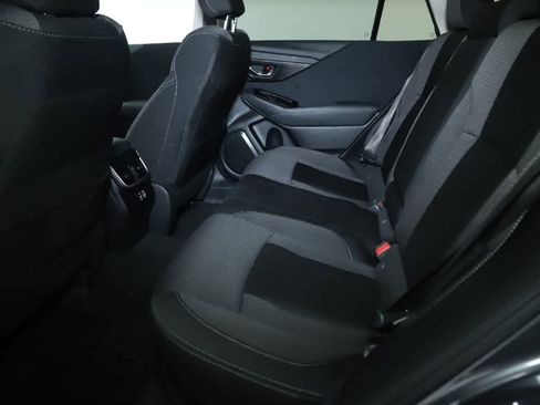 Used 2023 Subaru Outback Premium image 14