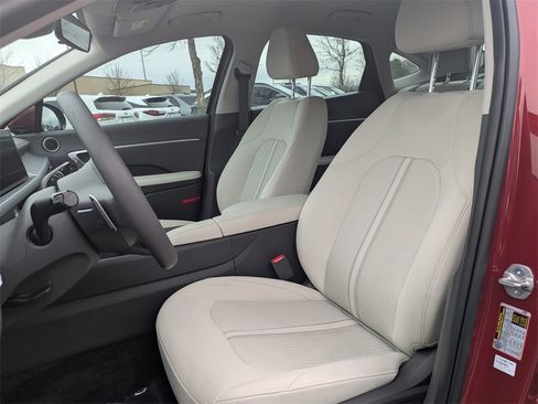 Used 2024 Hyundai Sonata SEL image 18