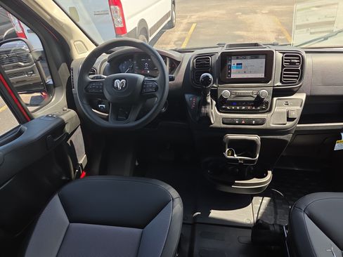 New 2026 RAM ProMaster 2500 w/ Convenience Group FWD image 8