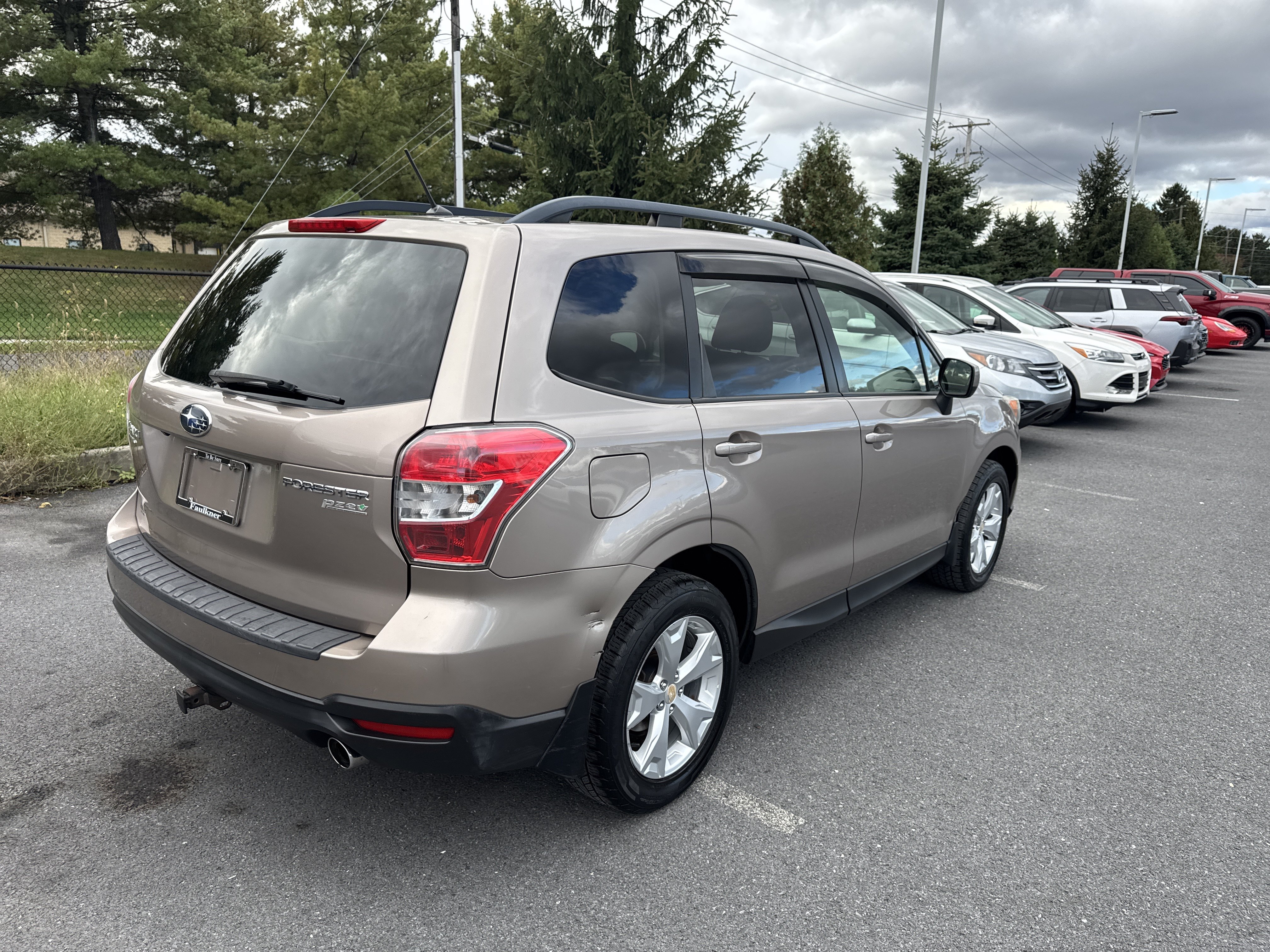 Used 2015 Subaru Forester 2.5i Premium AWD/4WD image 27