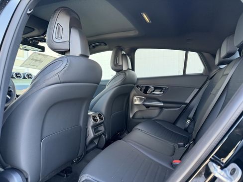 New 2026 Mercedes-Benz GLC 300 4MATIC image 32