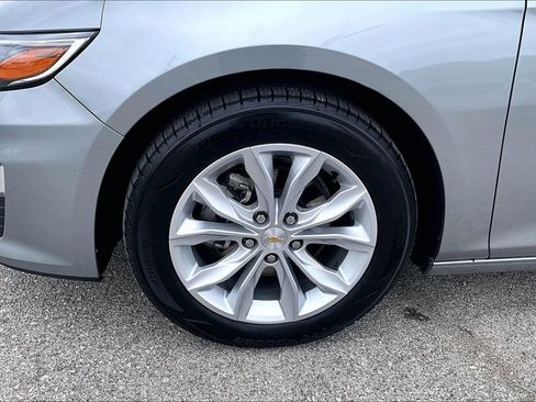 Used 2025 Chevrolet Malibu LT FWD image 11