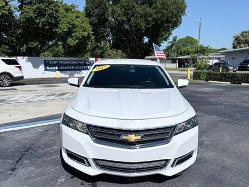 Used 2015 Chevrolet Impala LT w/ Convenience Package FWD image 9