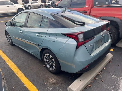 Certified 2021 Toyota Prius Limited w/ Premium Convenience Package image 11