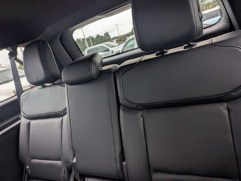 New 2027 Ford Expedition Max Platinum w/ Stealth Performance Package AWD/4WD image 14
