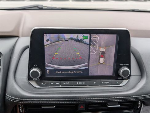 Used 2021 Nissan Rogue SL image 29