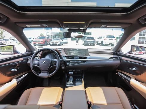 Used 2021 Lexus ES 350 w/ Premium Package FWD image 43