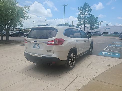 Used 2019 Subaru Ascent Touring AWD/4WD image 5