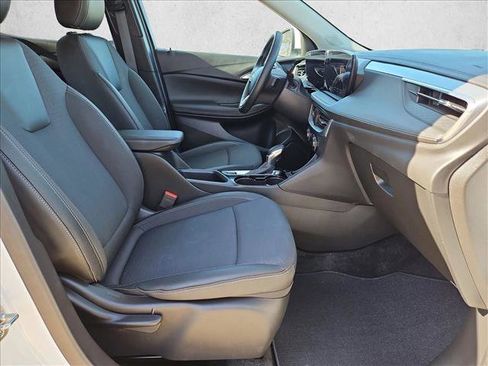 Used 2025 Buick Encore GX Preferred image 21