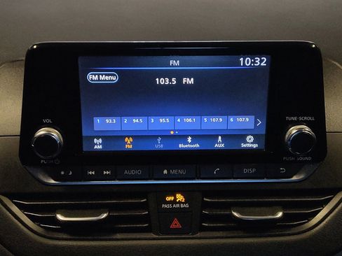 Used 2023 Nissan Altima 2.5 S FWD image 25