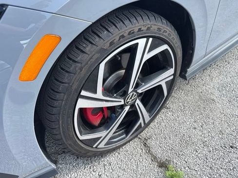 Certified 2024 Volkswagen GTI SE FWD image 11