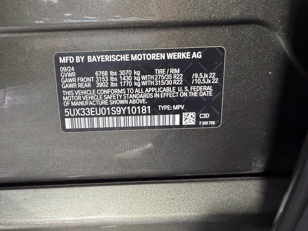 Used 2025 BMW X5 M60i AWD/4WD image 35