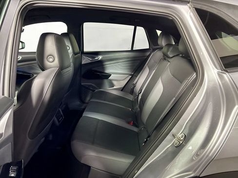 Certified 2023 Volkswagen ID.4 Pro S AWD/4WD image 22
