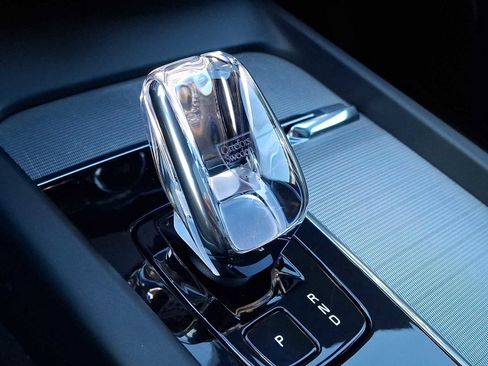 Used 2024 Volvo XC60 T8 Polestar image 10