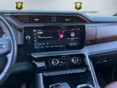 Used 2024 GMC Sierra 1500 Denali Ultimate image 13