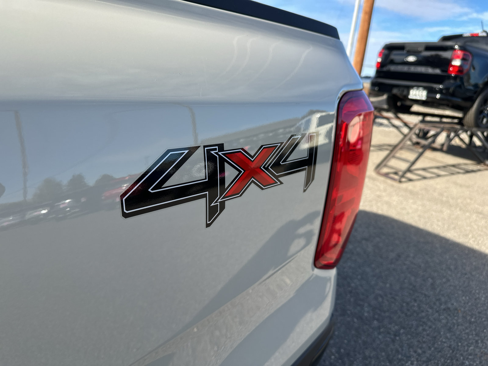 Certified 2025 Ford Ranger XL w/ Trailer Tow Package AWD/4WD image 12