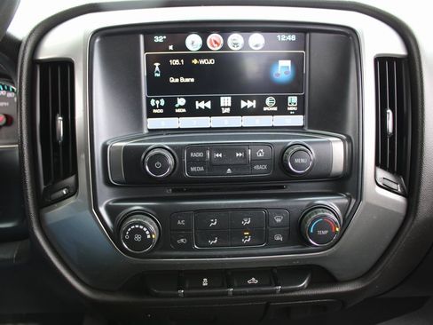 Used 2018 Chevrolet Silverado 1500 LT image 14