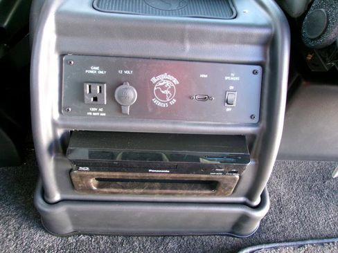 Used 2025 Mercedes-Benz Sprinter 2500 image 20