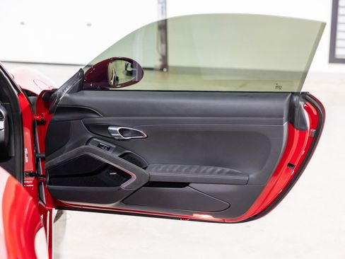 Used 2018 Porsche 911 GT3 w/ Sport Chrono Package image 28